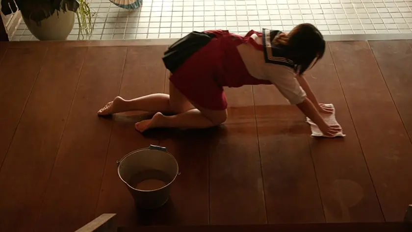  旅館の手伝いをする可憐な乙女が、ちょっ…  (741A146-G05)-1