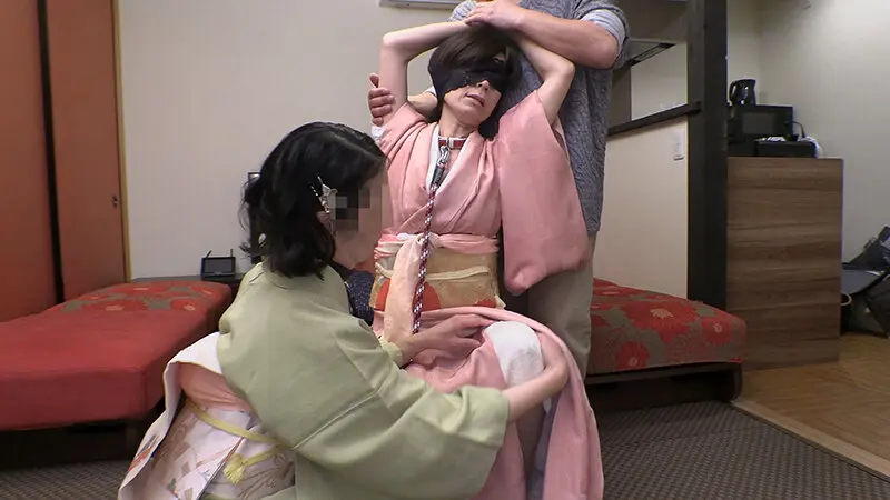 妹の拳でWフィストファックされる社長夫人…  (h_1536aczd00142)-15