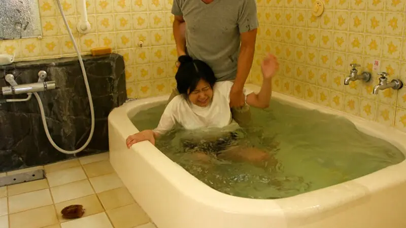 古びた屋根裏で麻縄の甘美なアブノーマルな…  (h_1724a096g00001)-5