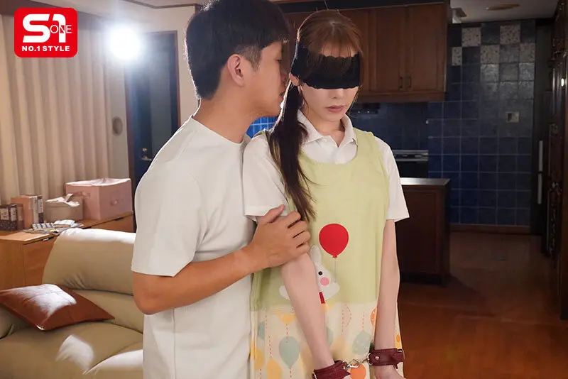 妻子が実家に帰省中、自宅にM女専門デリヘ… 楓ふうあ (sone00982)-3